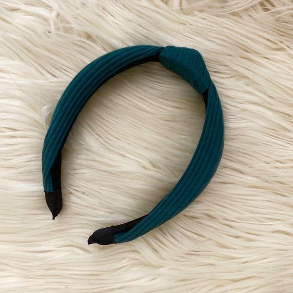 Velvet Dark Green Knot Design Headband - Picture 2 of 2